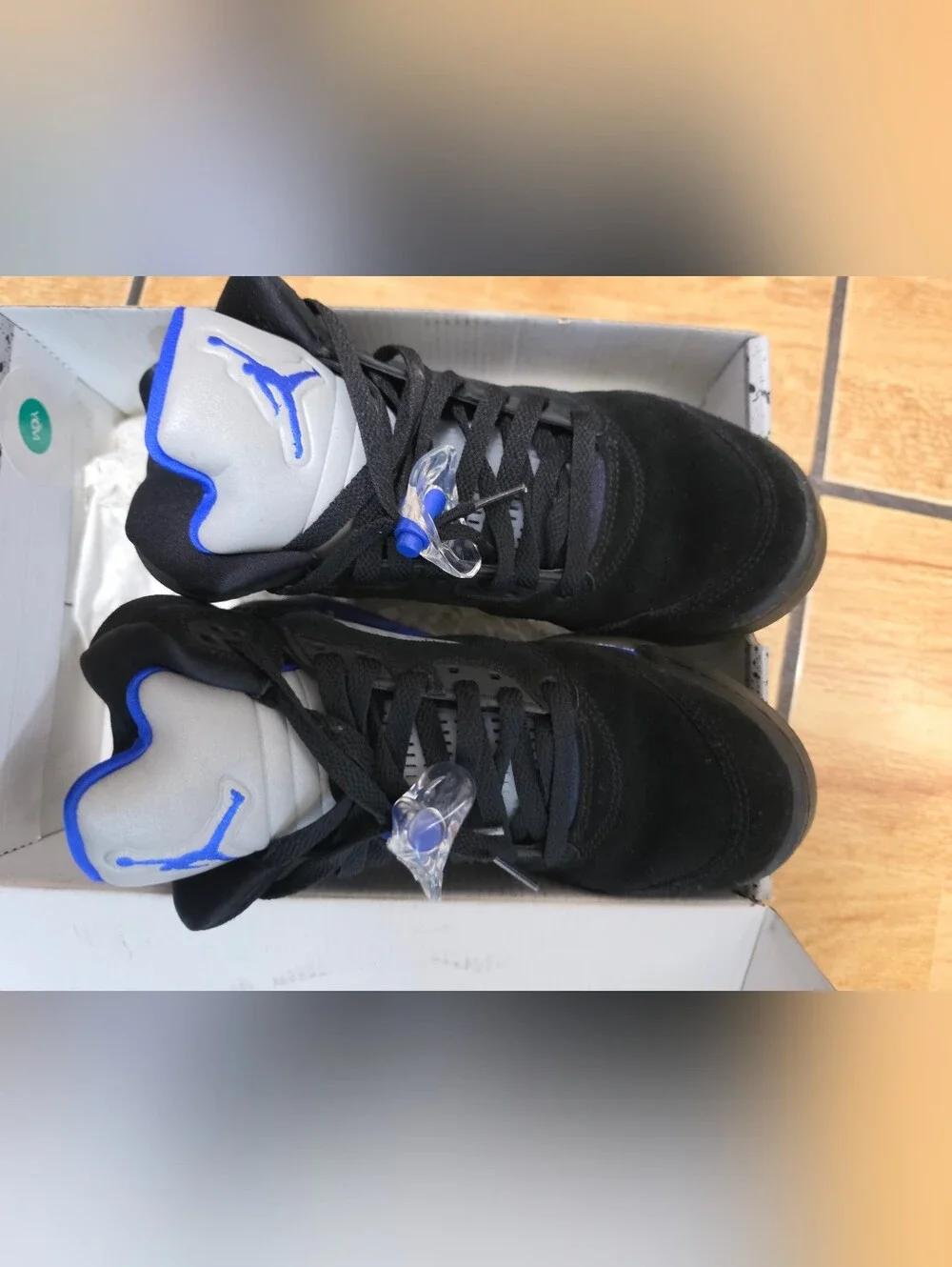 Jordan Big Kids Black & Blue Basketball Sneakers 7y